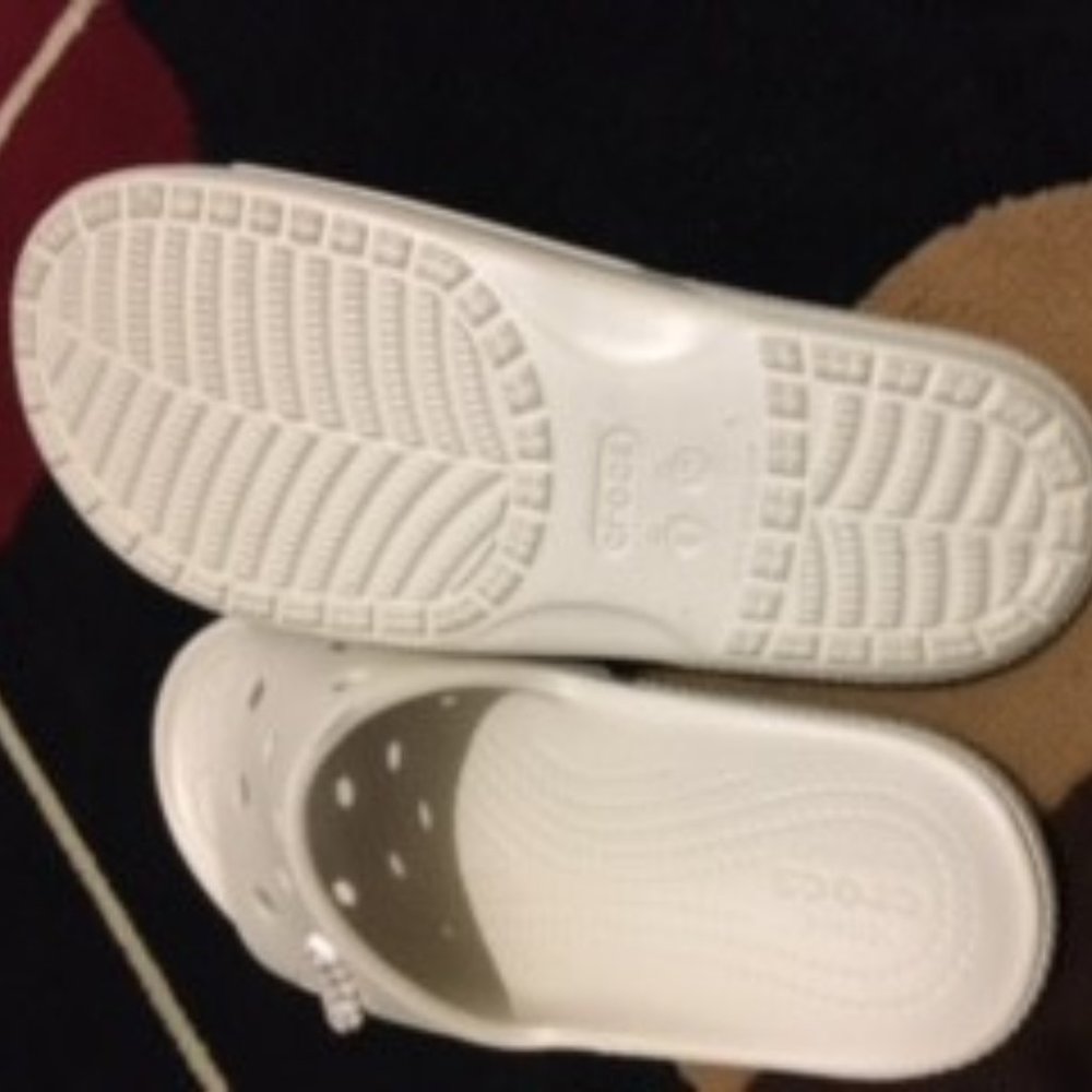 CROCS